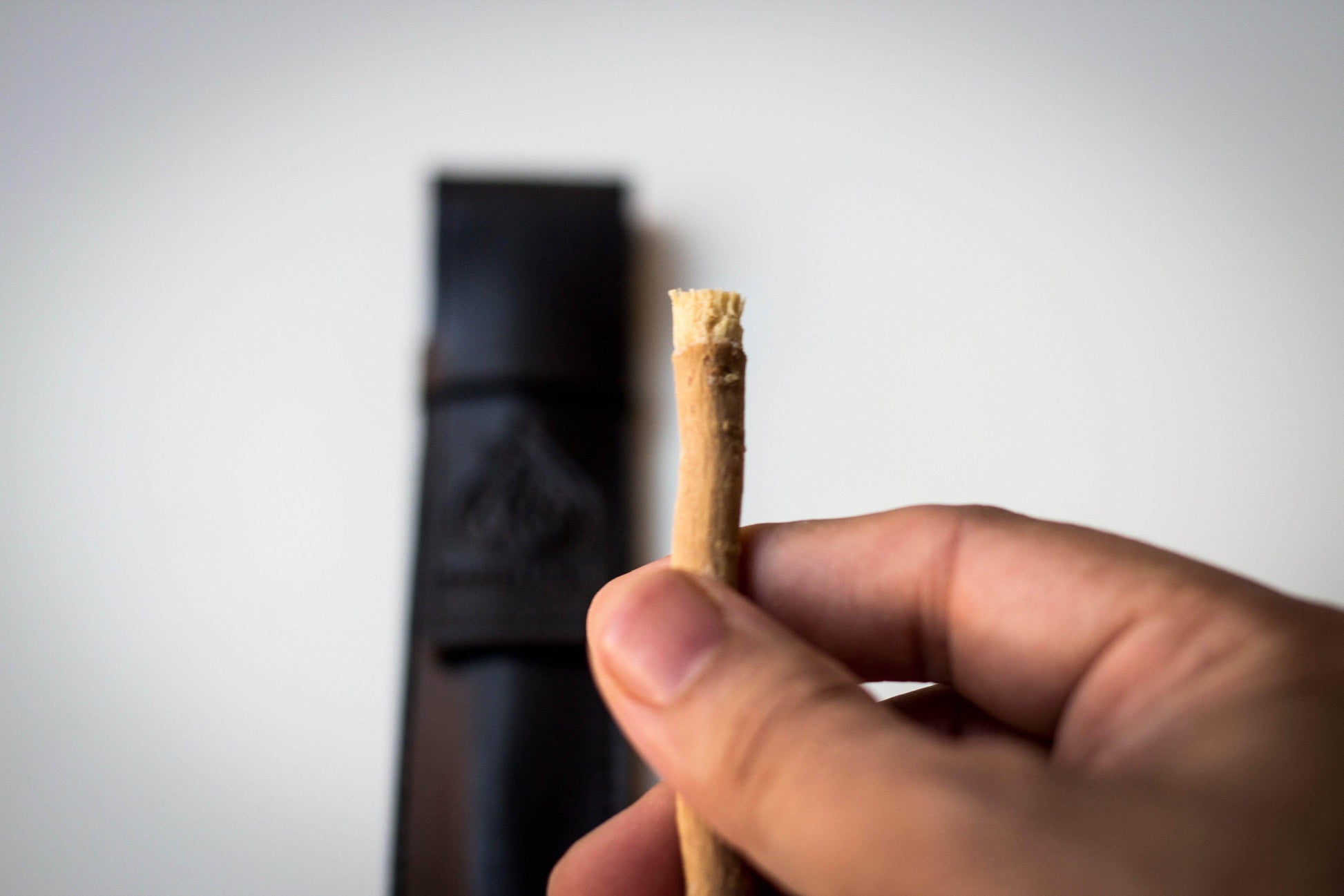 Deluxe Leather Miswak Case (with Miswak).